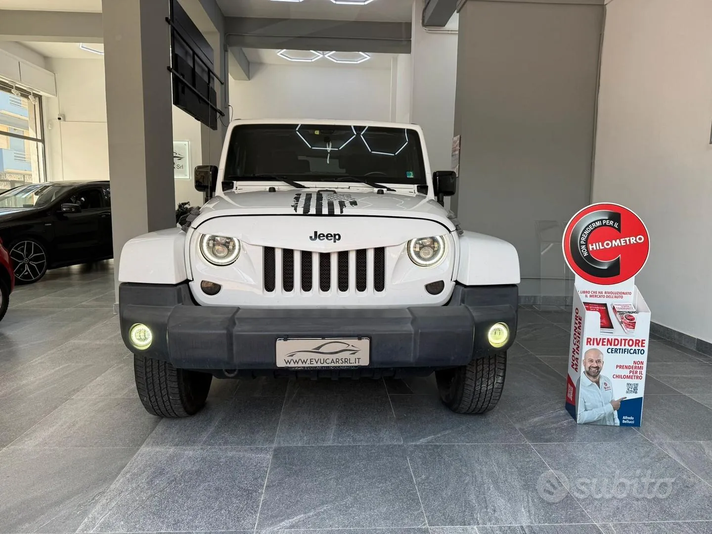 Jeep Wrangler 2012 photo 2