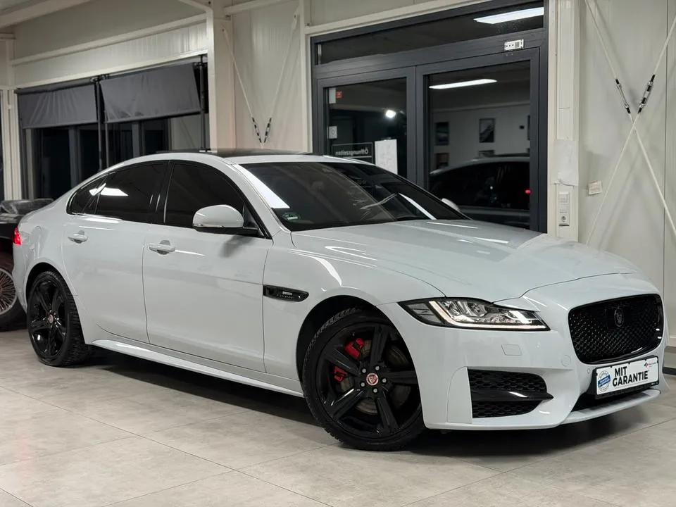 Jaguar Xf