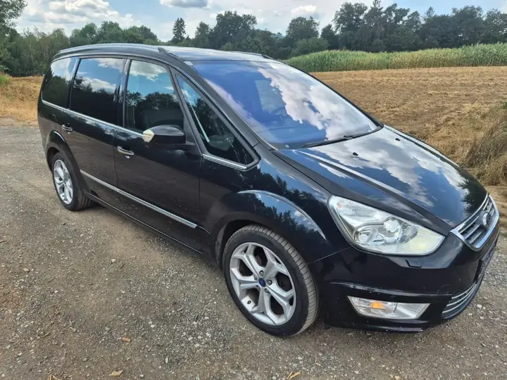 Ford Galaxy 2014 photo 2