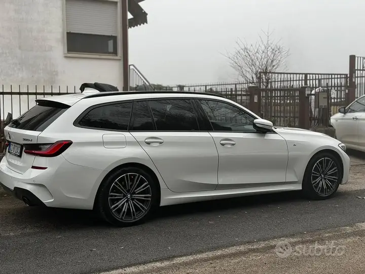 BMW 320 2021 photo 2