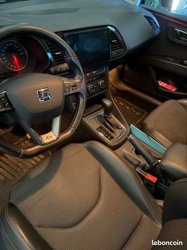 Seat Leon 2015 photo 3