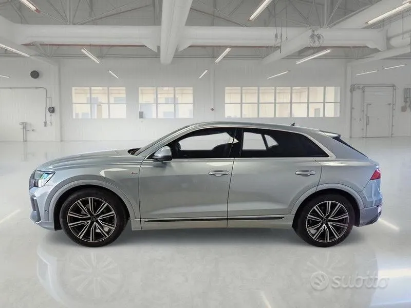 Audi Q8 2025 photo 5