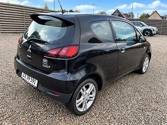 Mitsubishi Colt 2009 photo 5