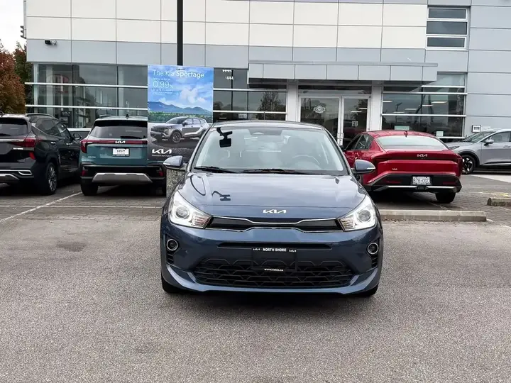 Kia Rio 2023 photo 2