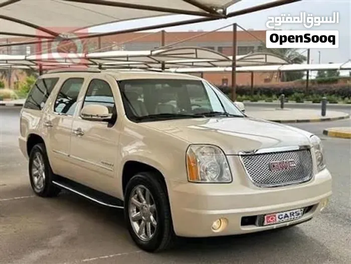 GMC Yukon Denali