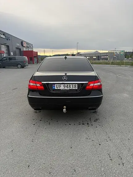 Mercedes-Benz E 220 2012 photo 5