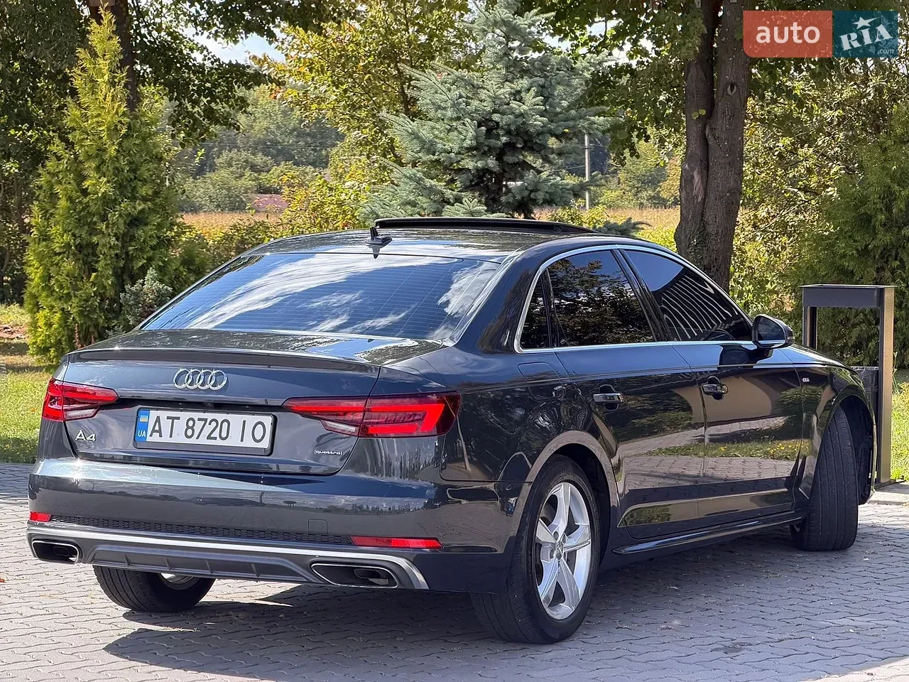 Audi A4 2019 photo 3