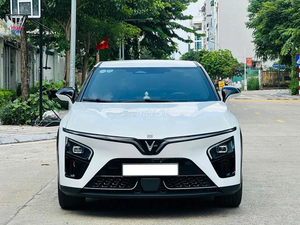 Vinfast Vf7