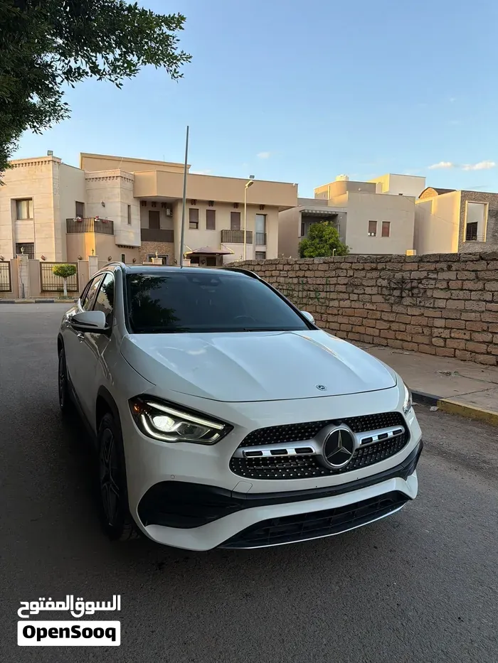 Mercedes-Benz Gla 250 2024 photo 3