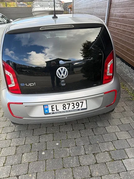 Volkswagen E-Up! 2016 photo 3