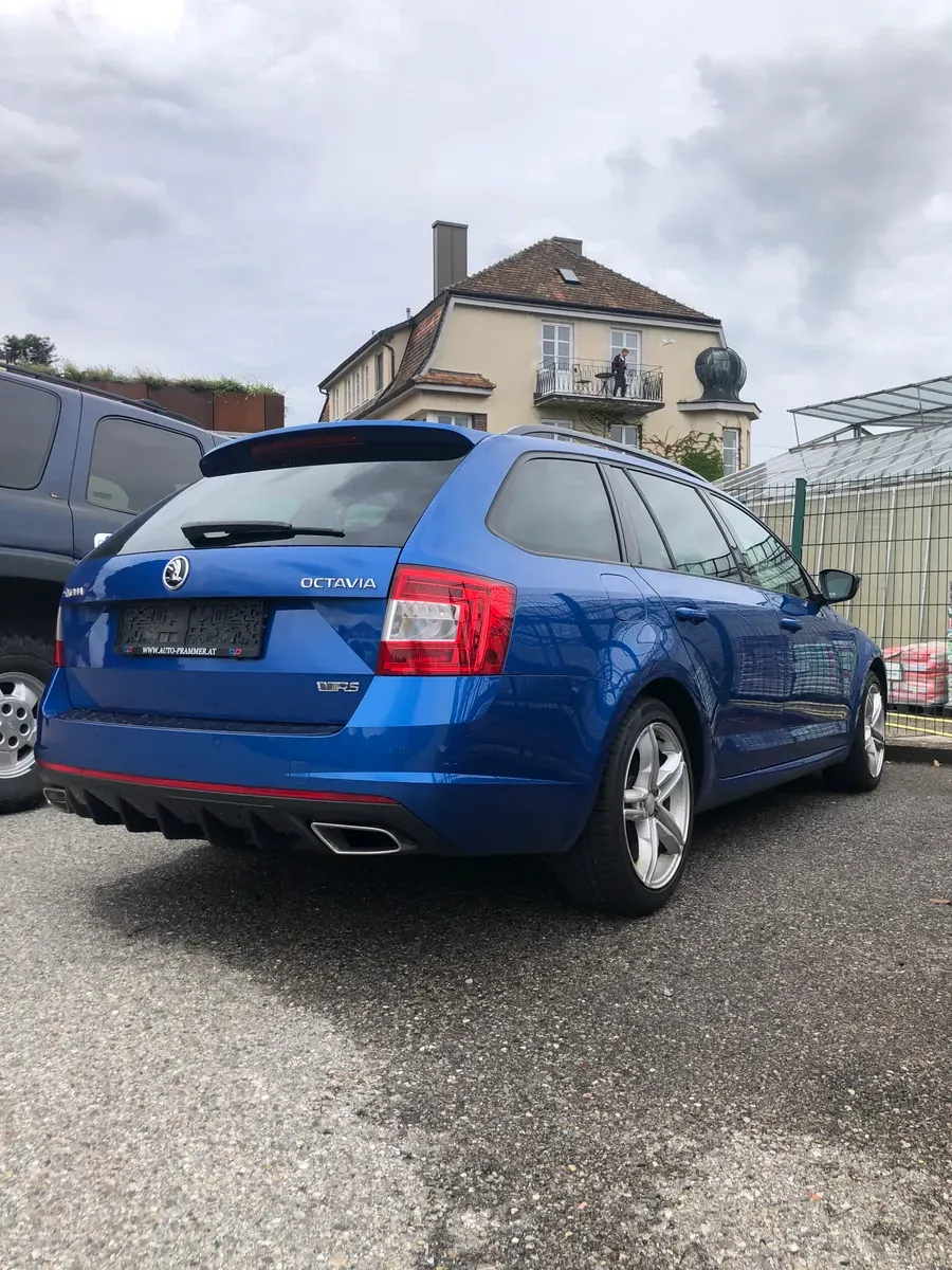 Skoda Octavia 2015 photo 2