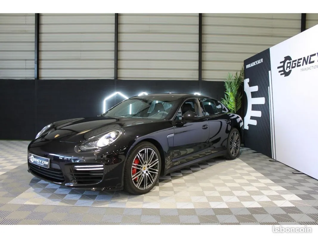 Porsche Panamera 2016 photo 2