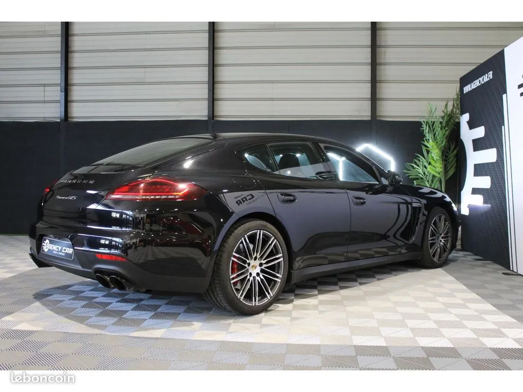 Porsche Panamera 2016 photo 4