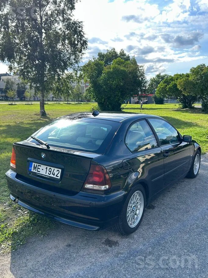 BMW 320 2002 photo 5