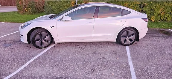 Tesla Model 3 2019 photo 3