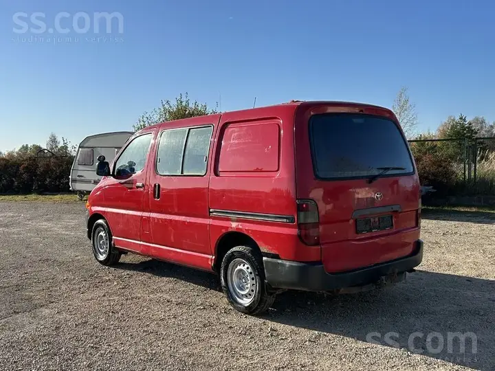 Toyota Hiace 2004 photo 5