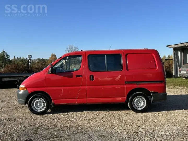 Toyota Hiace 2004 photo 4