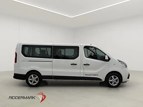 Renault Trafic 2021 photo 2