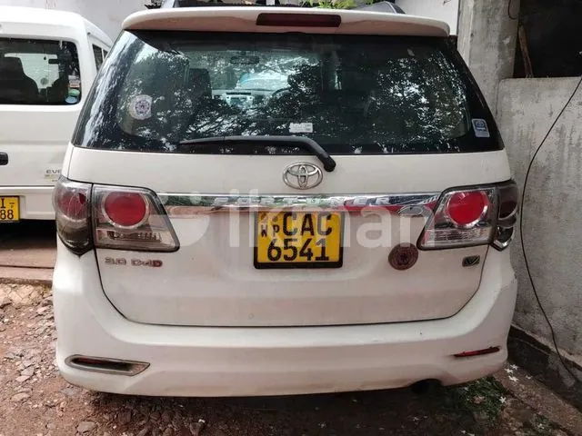 Toyota Fortuner 2014 photo 3