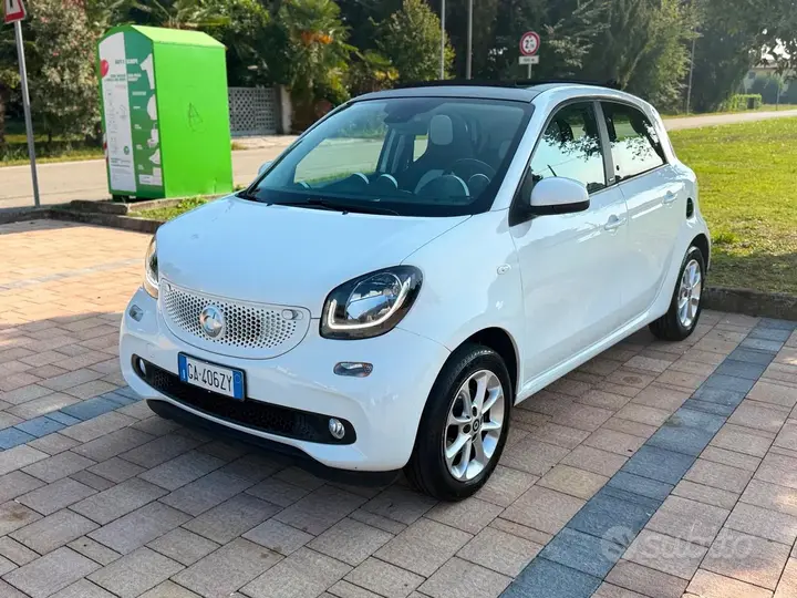 Smart Forfour 2016 photo 2