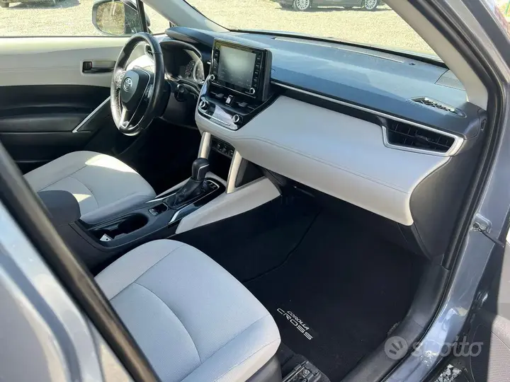 Toyota Corolla Cross 2022 photo 3