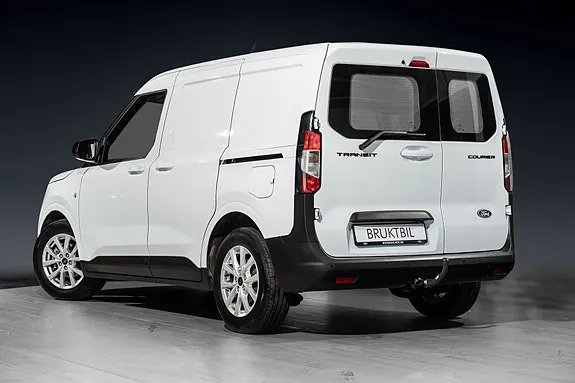 Ford Transit Courier 2024 photo 2