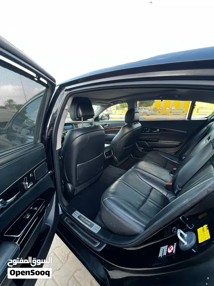 Kia K900 2016 photo 2