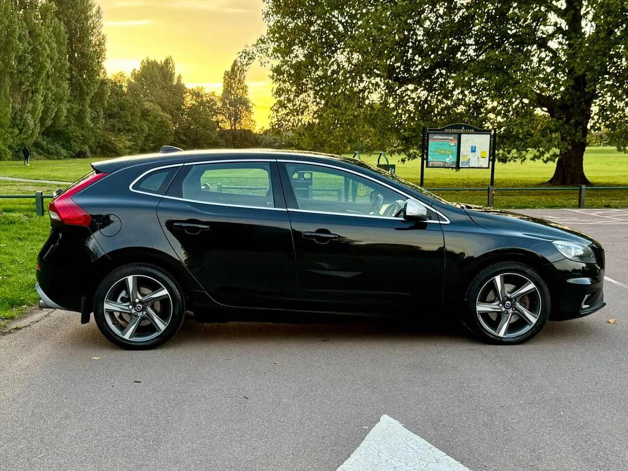 Volvo V40 2016 photo 4