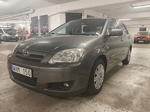 Toyota Corolla 2004 photo 2