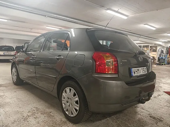 Toyota Corolla 2004 photo 3
