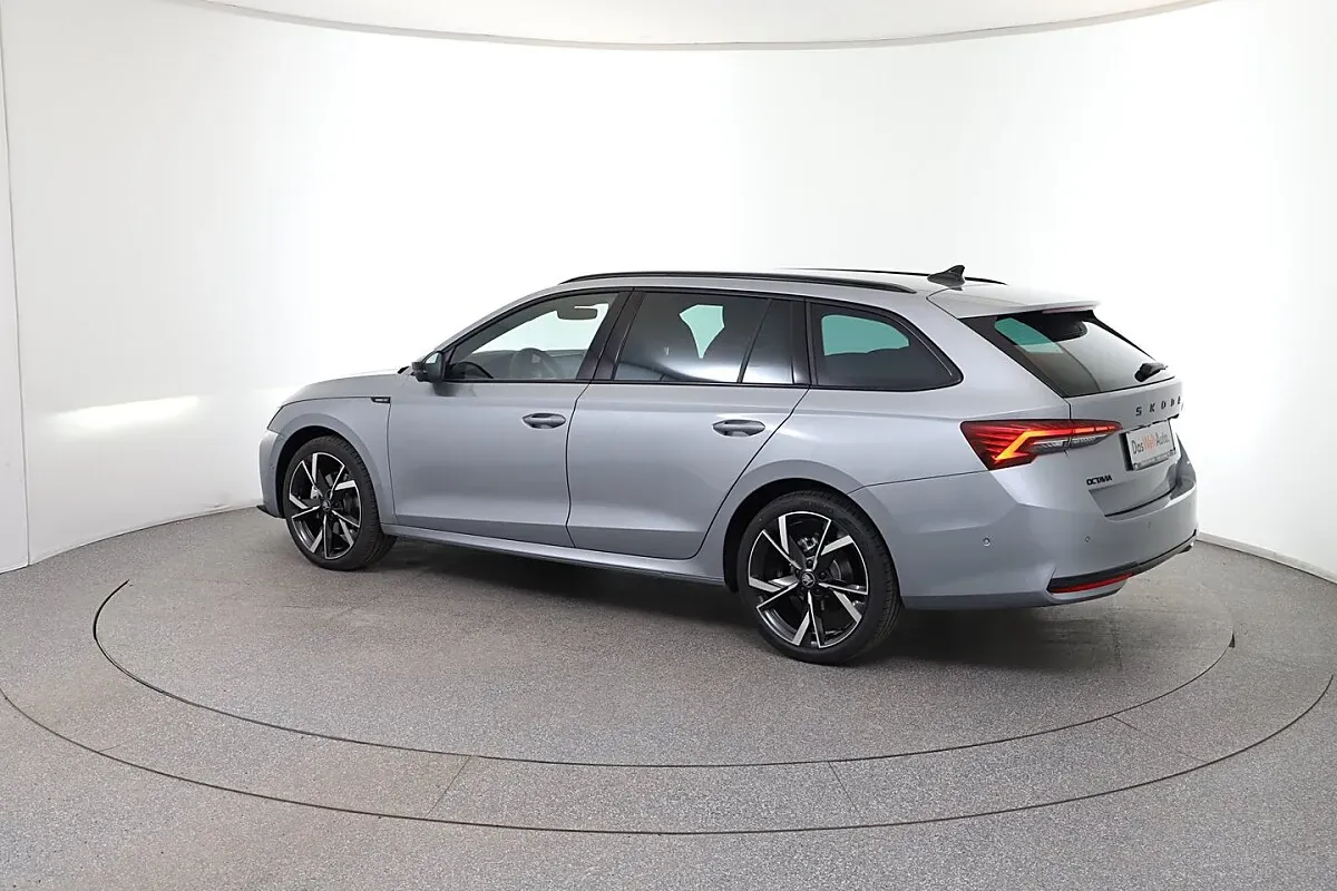 Skoda Octavia 2026 photo 3