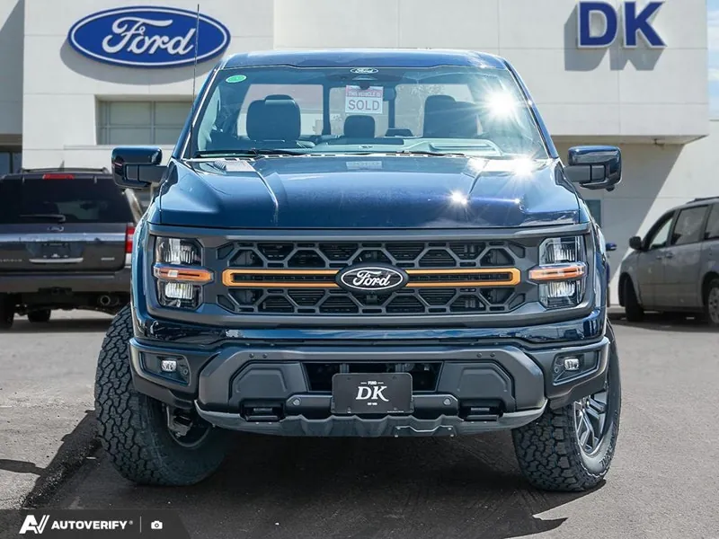 Ford F-150 2025 photo 2