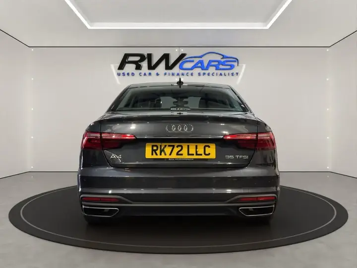 Audi A4 2022 photo 4