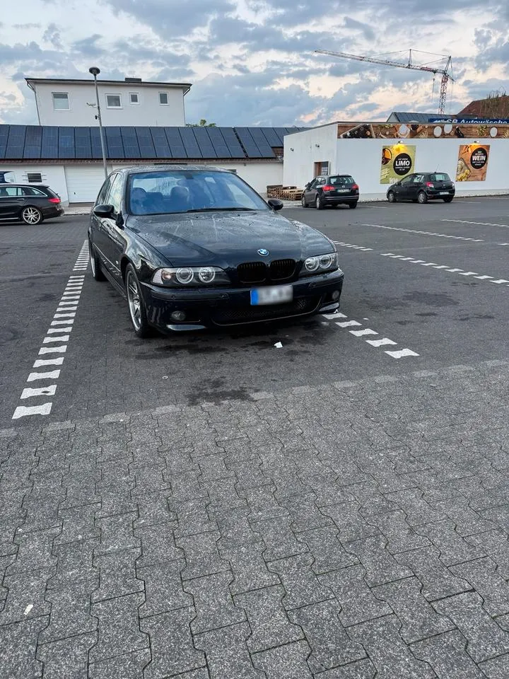 BMW M5 E39