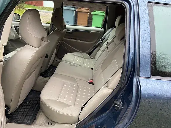 Volvo V70 2007 photo 3