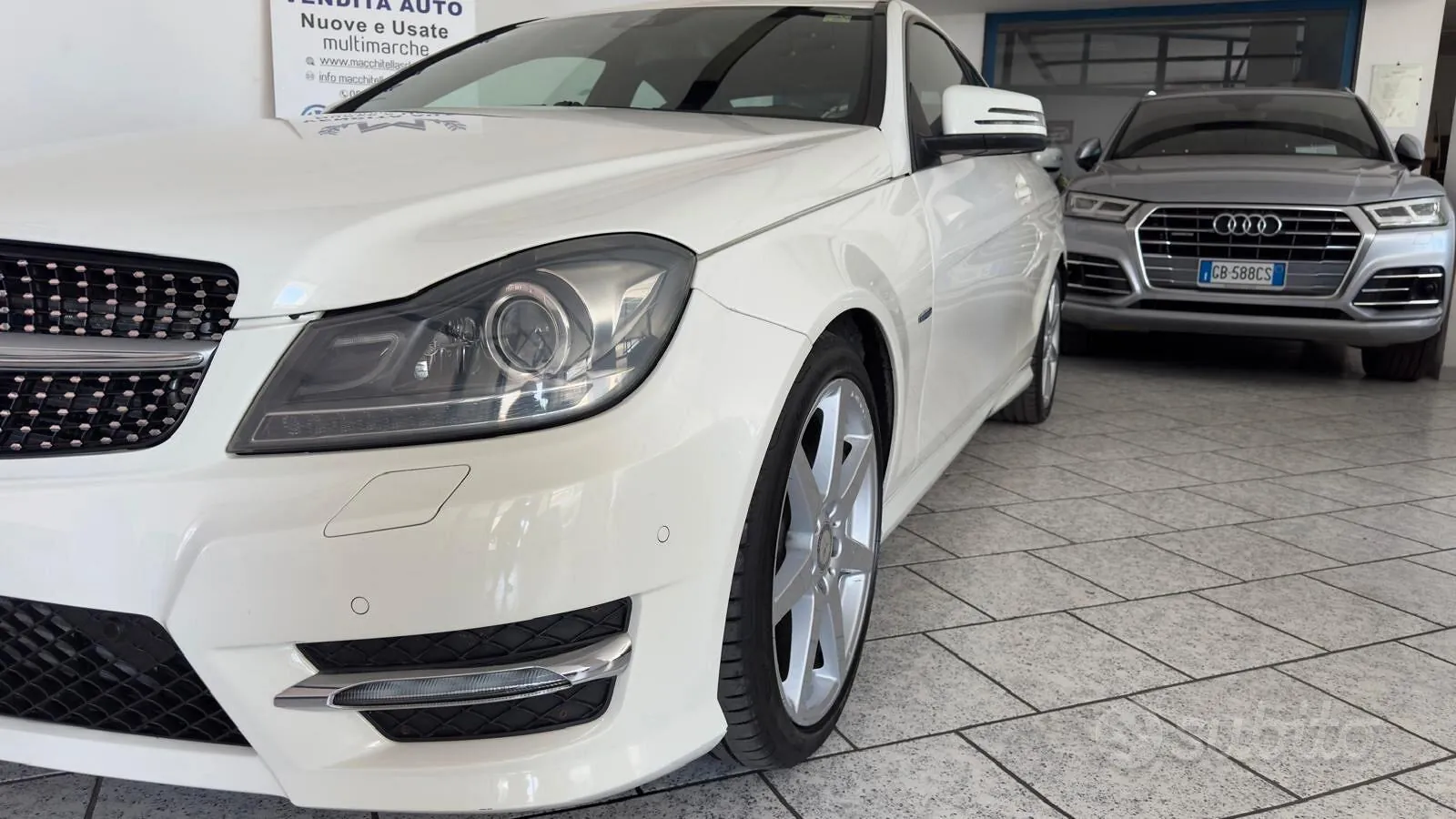 Mercedes-Benz C 2012 photo 4