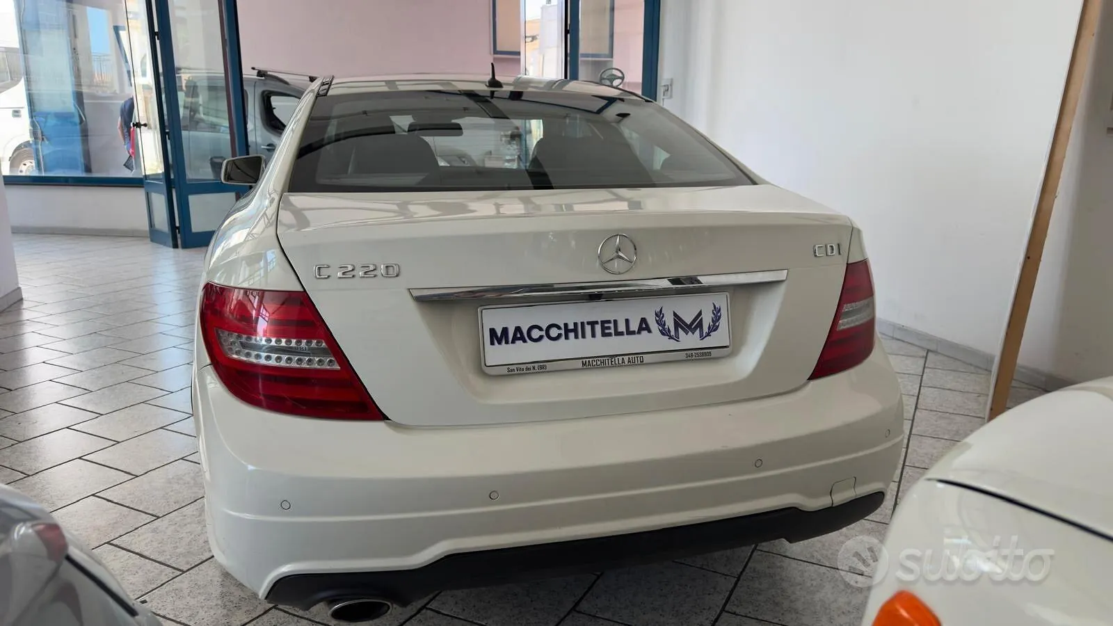 Mercedes-Benz C 2012 photo 5