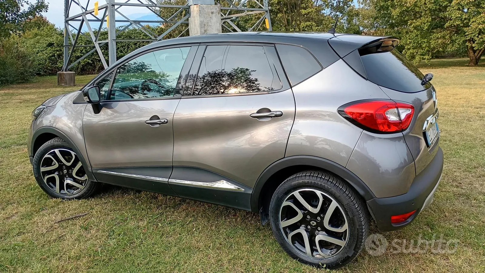 Renault Captur 2015 photo 2