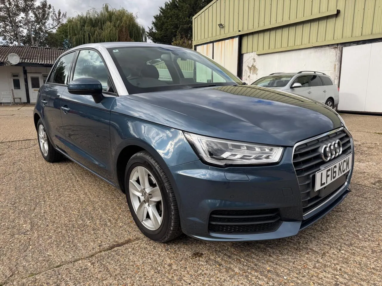 Audi A1 2016 photo 3