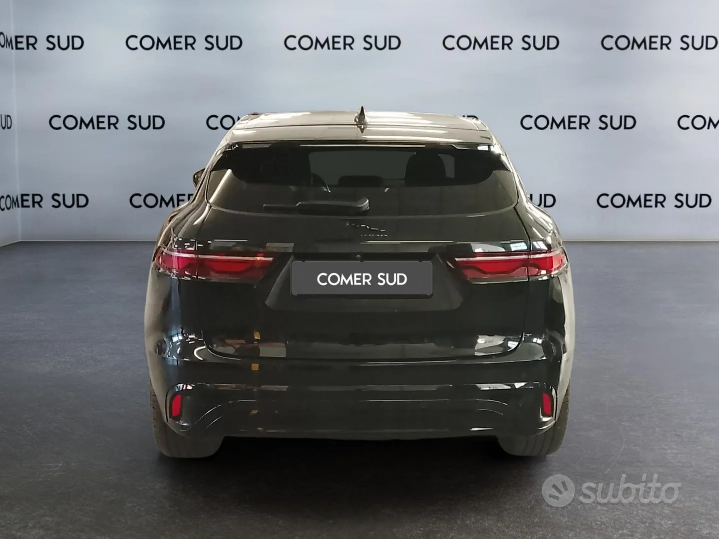 Jaguar F-Pace 2024 photo 4