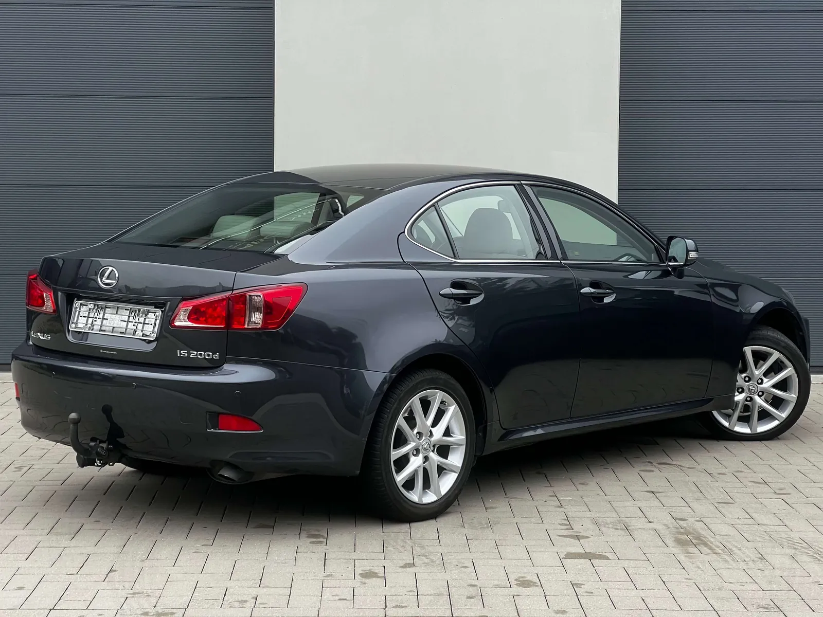 Lexus Is 2011 photo 5