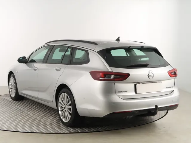 Opel Insignia 2018 photo 3