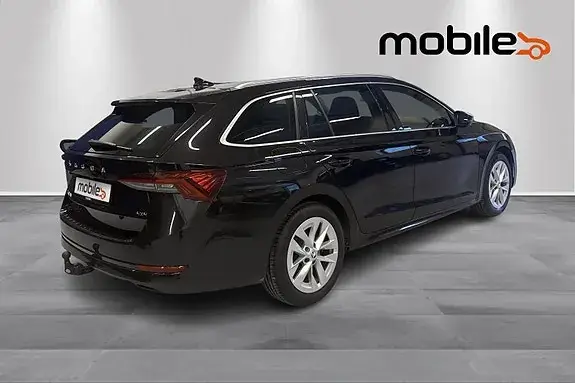 Skoda Octavia 2022 photo 3