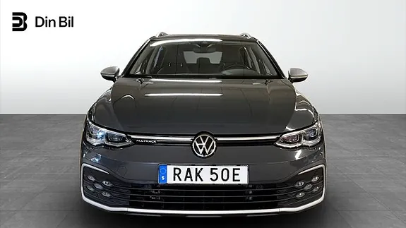 Volkswagen Golf I 2023 photo 4