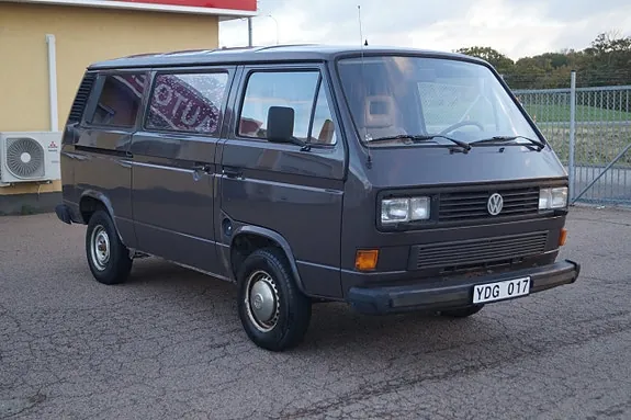 Volkswagen Caravelle 1990 photo 3