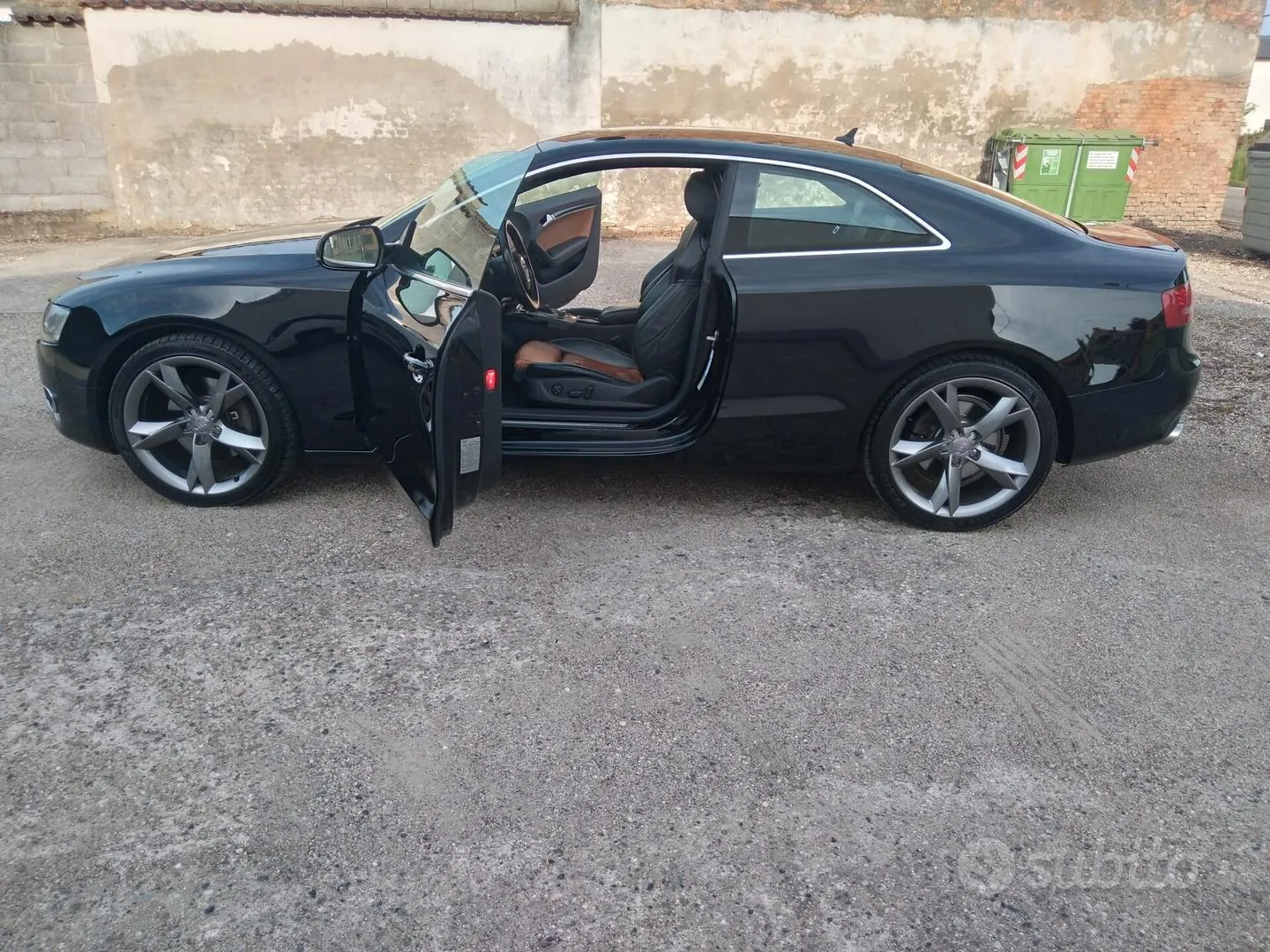 Audi A5 2011 photo 3