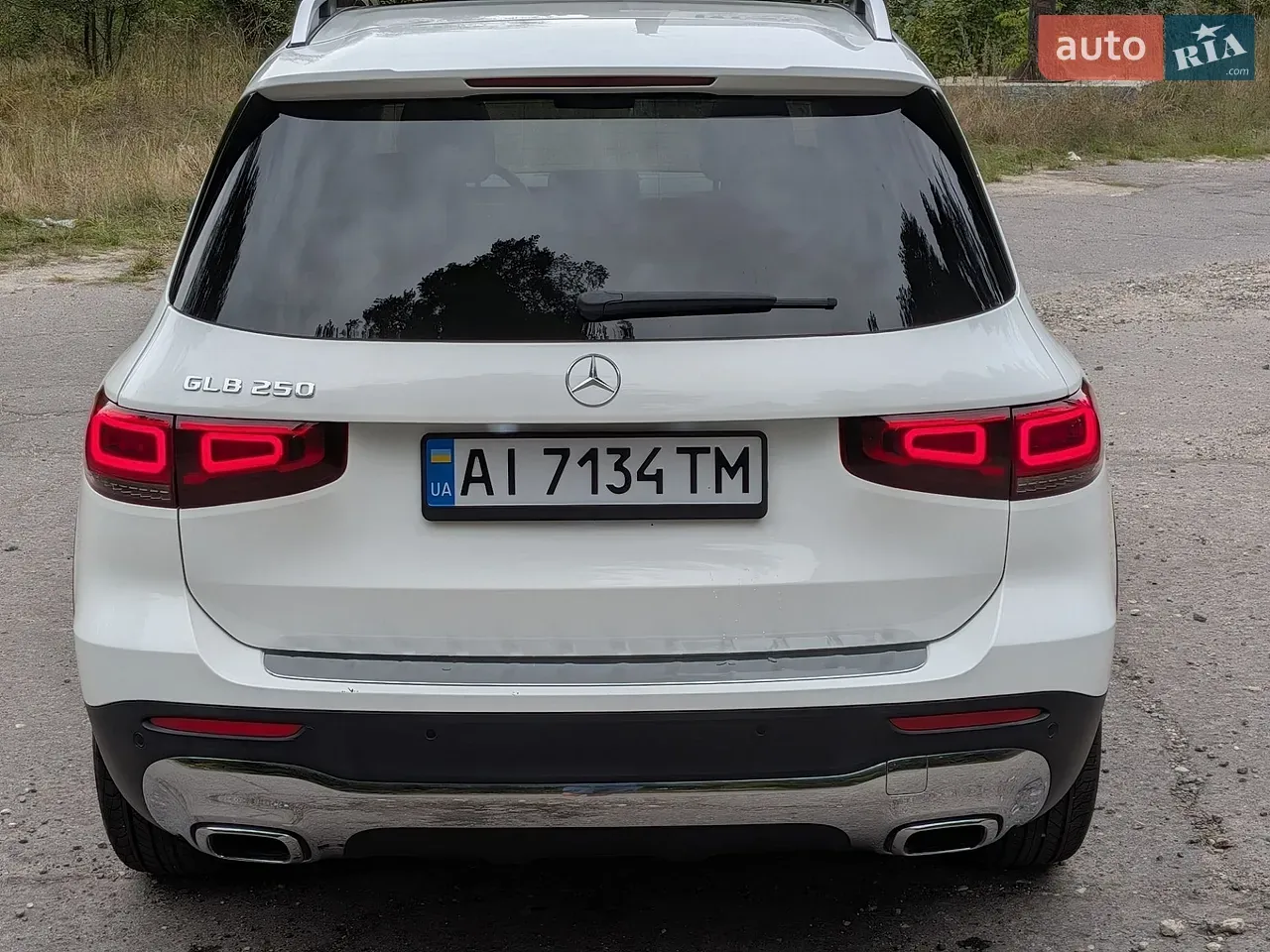 Mercedes-Benz Glb Class 2023 photo 3