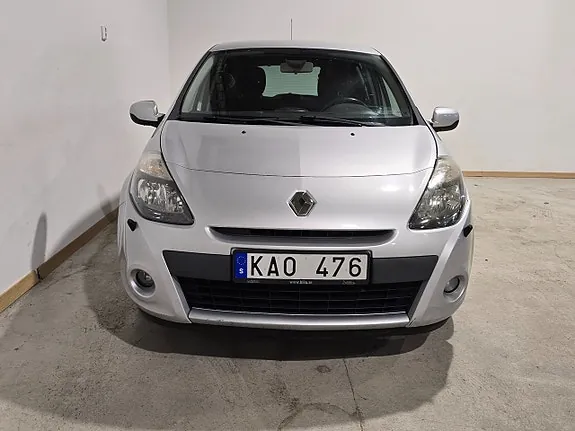Renault Clio 2013 photo 2