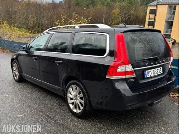Volvo V70 2014 photo 4