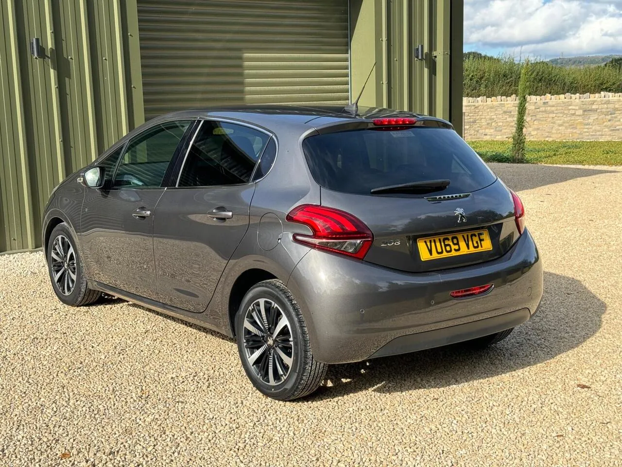 Peugeot 208 2019 photo 5
